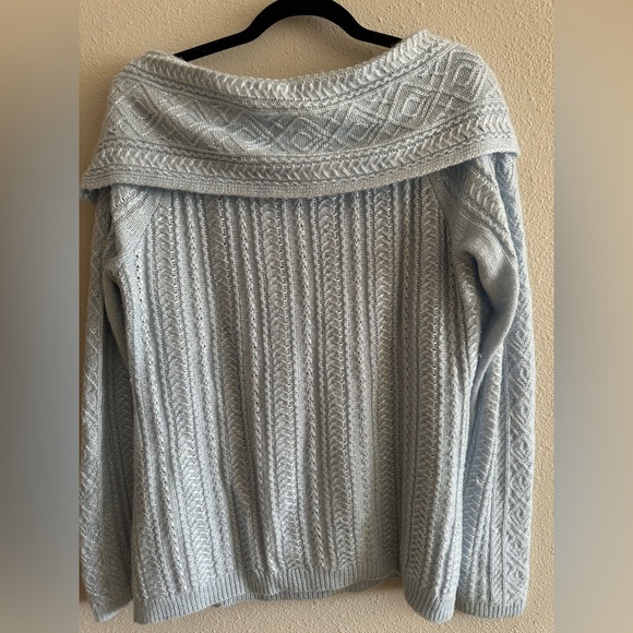 White House Black Market (WHBM) powder blue knit sweater size large - Picture 5 of 5